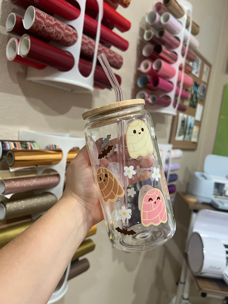 Concha Ghost 16 oz cup