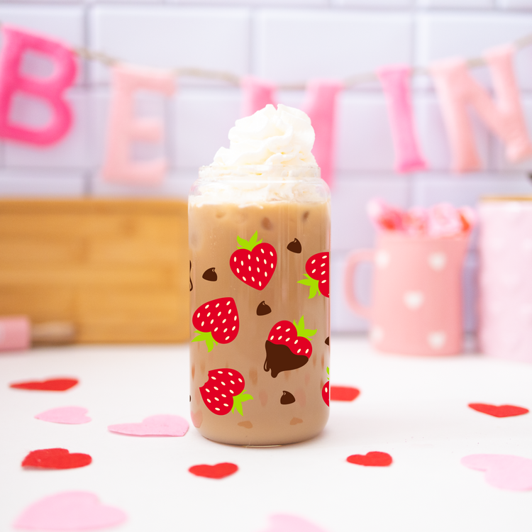 Chocolate covered Strawberry 16 oz cup