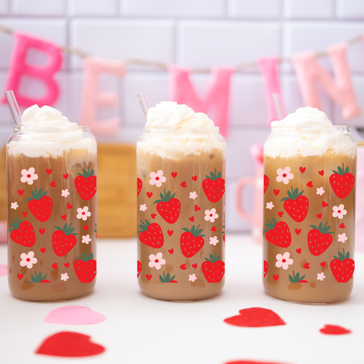 Strawberry Hearts 16 oz cup
