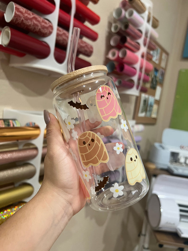 Concha Ghost 16 oz cup