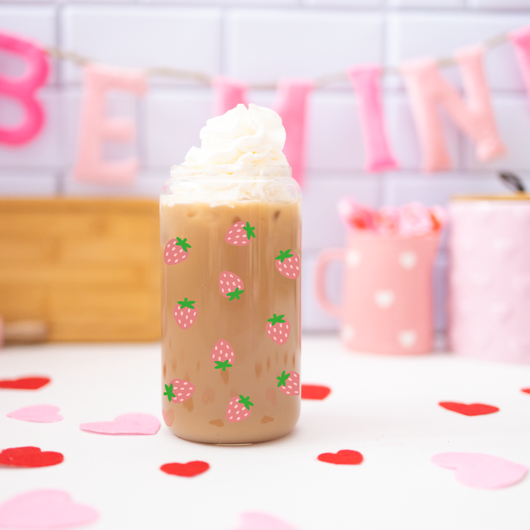 Strawberries 16 oz cup