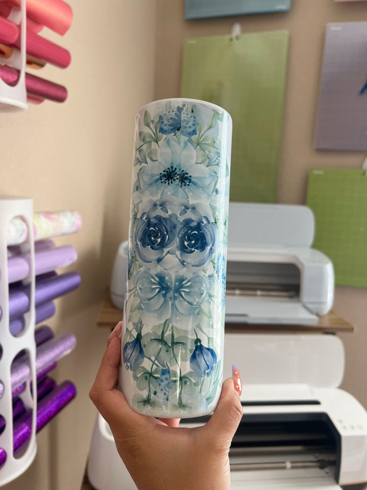 Mama 20 oz straight white Cup