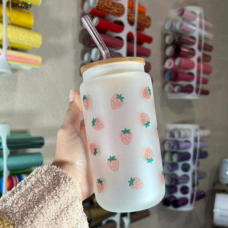 Strawberries 16 oz F cup