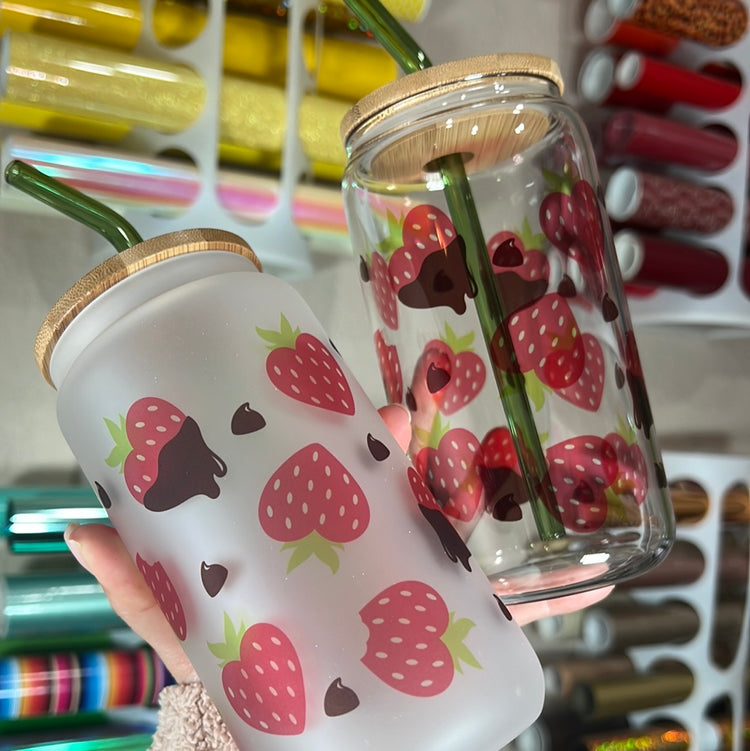 Chocolate covered Strawberry 16 oz cup