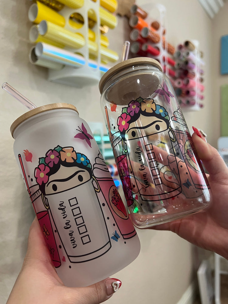 Frida drinks 16 oz cup