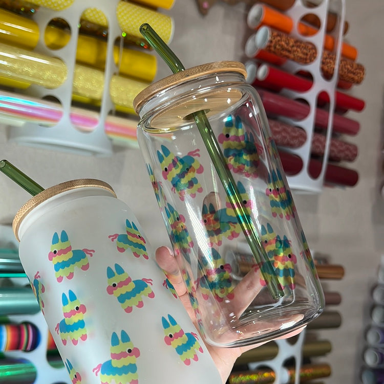 Piñata 16 oz cup