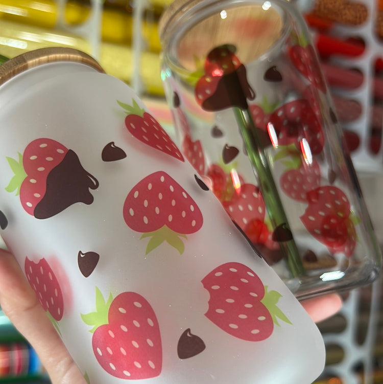 Chocolate covered Strawberry 16 oz cup