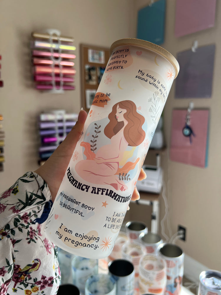 Pregnancy affirmations 25 oz frosted