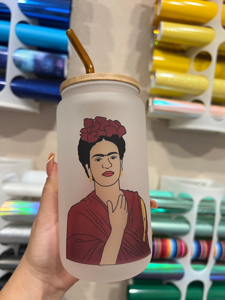 Frida 16 oz frosted cup