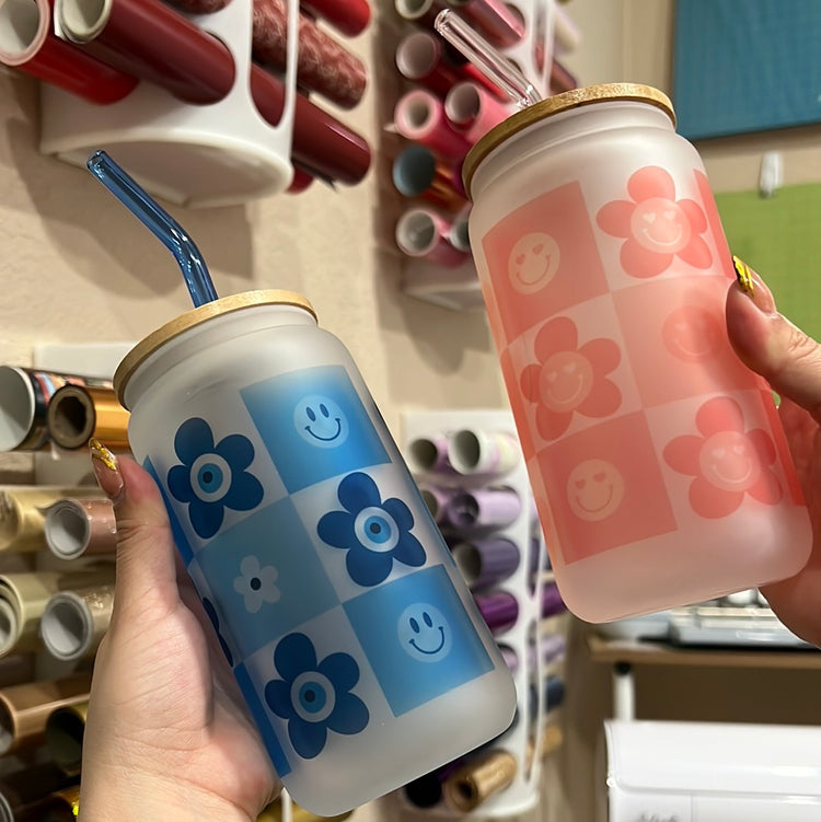 Checkered smiles 16 oz frosted Cup